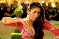 Kareena Kapoor Spicy Stills